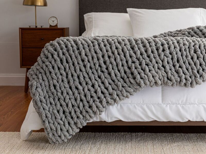 Lux Living chunky chenile knit throw holiday gift for sleep and relaxation.